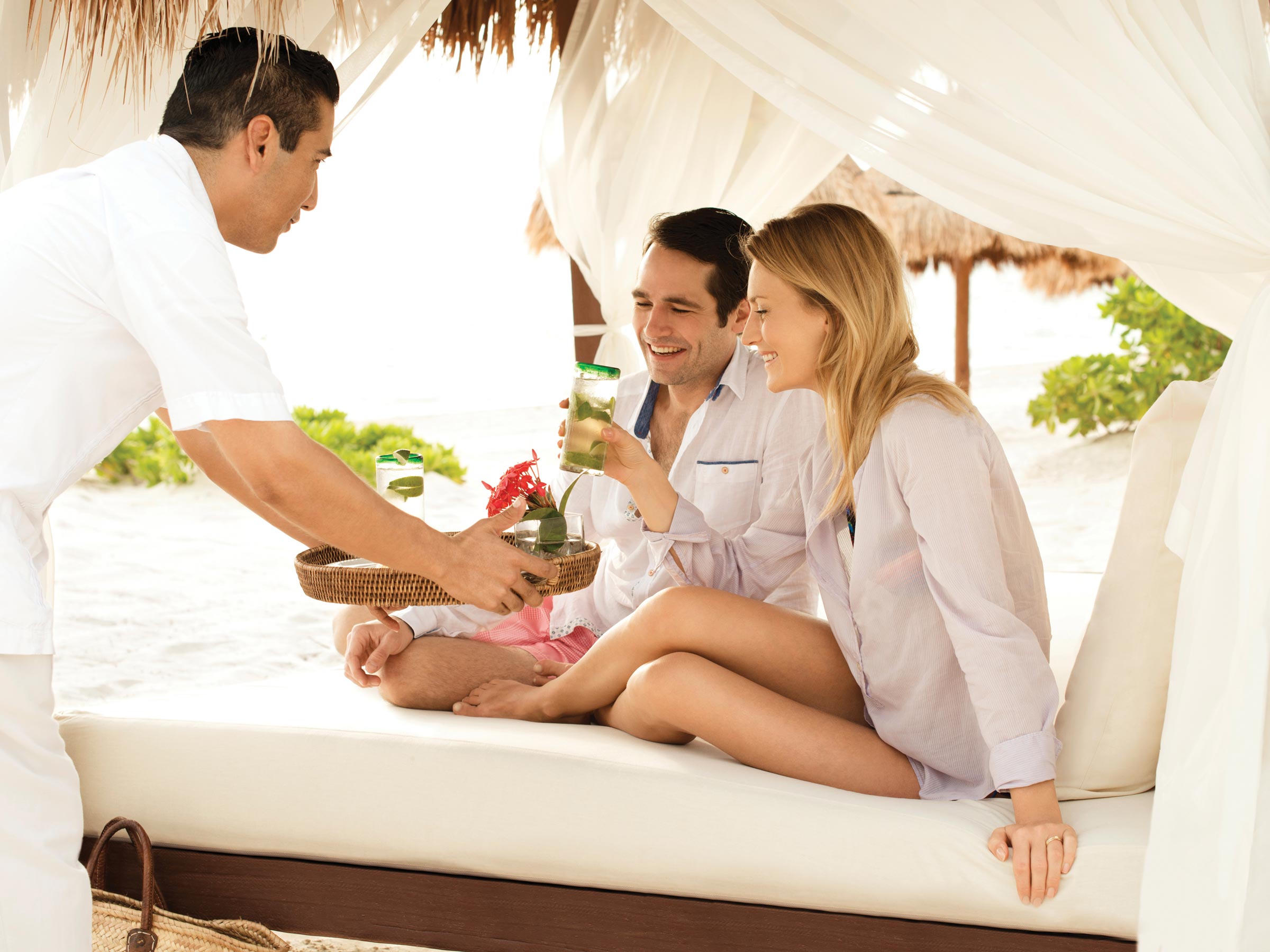 Cancun Bars on the Beach