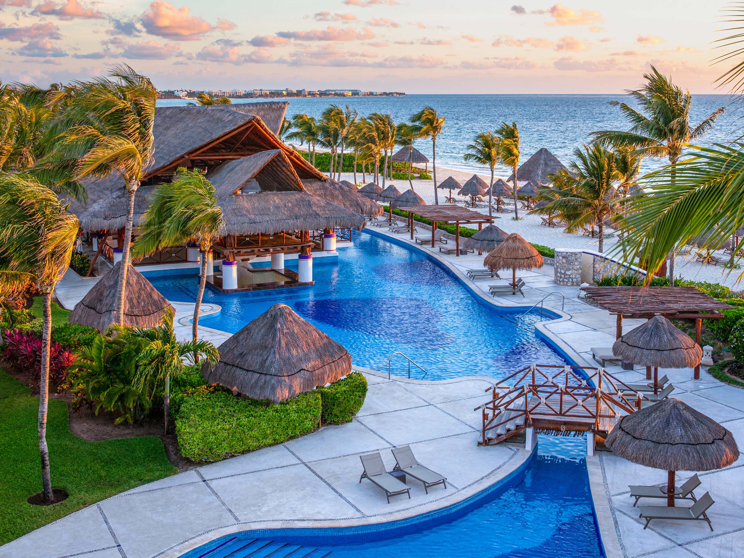 Excellence Riviera Cancun Swim-Up Bar